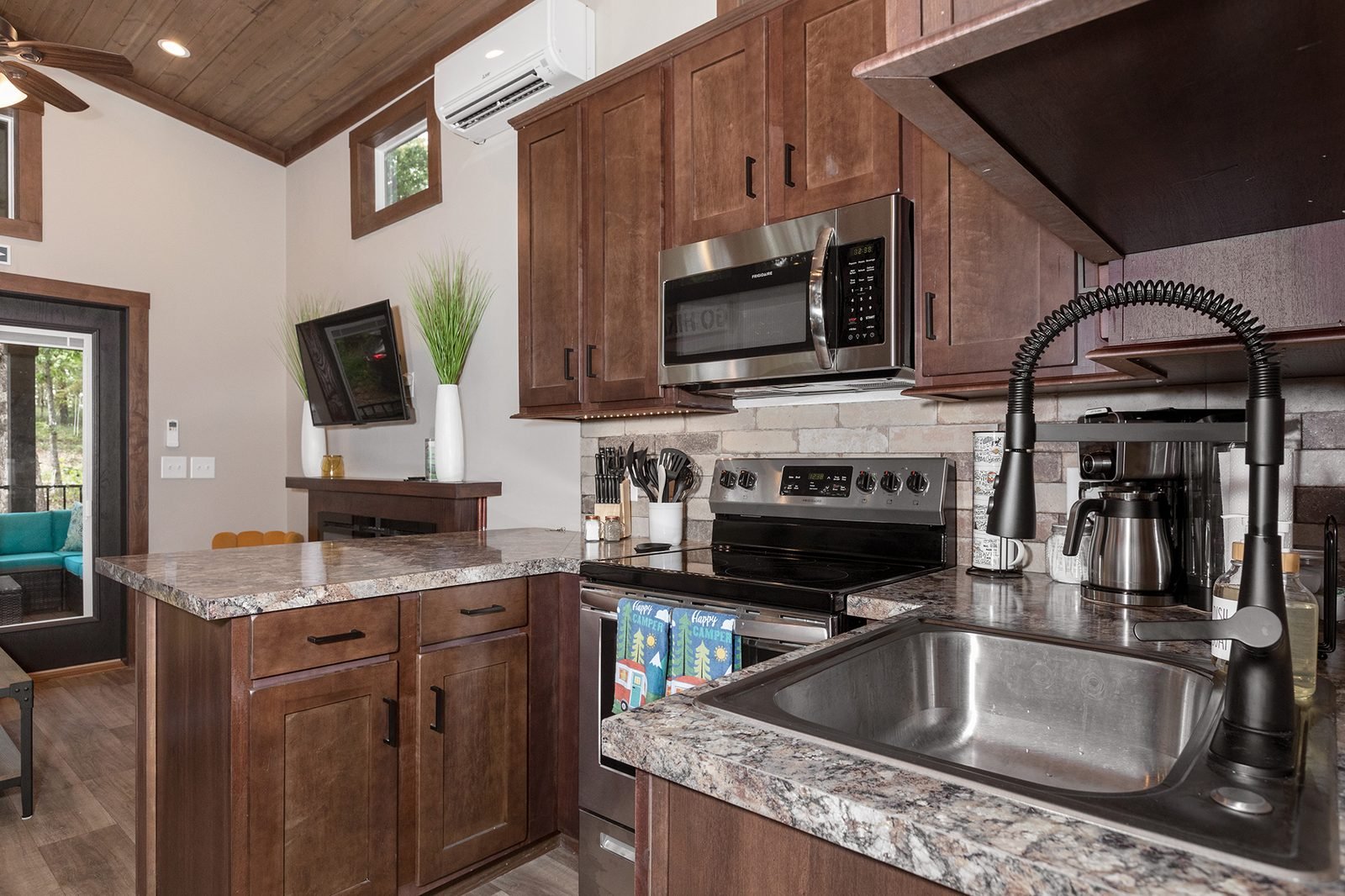 Bankhead tiny home — Photo 2